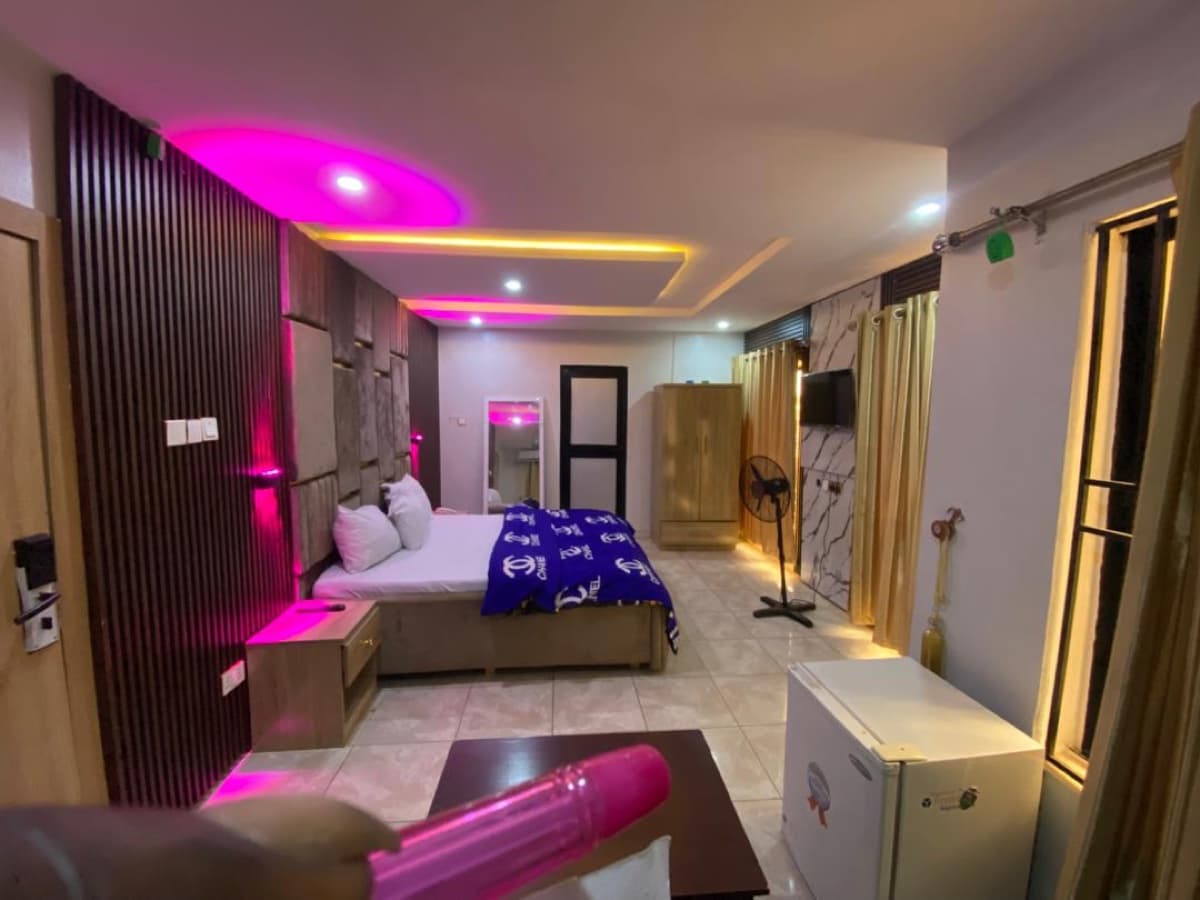 Premium Room